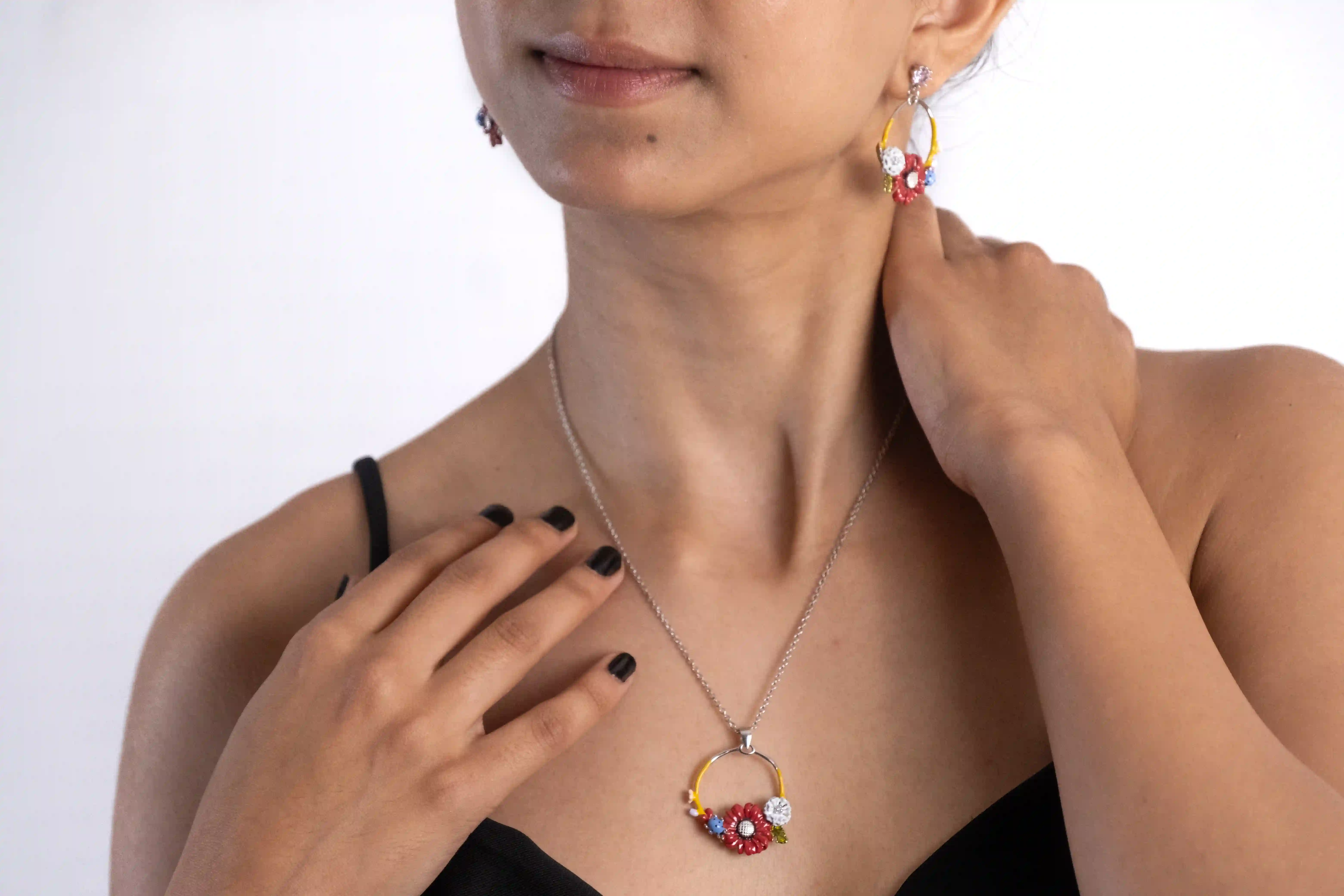 The Timeless Elegance of Gold Jewelry in Modern Fashion