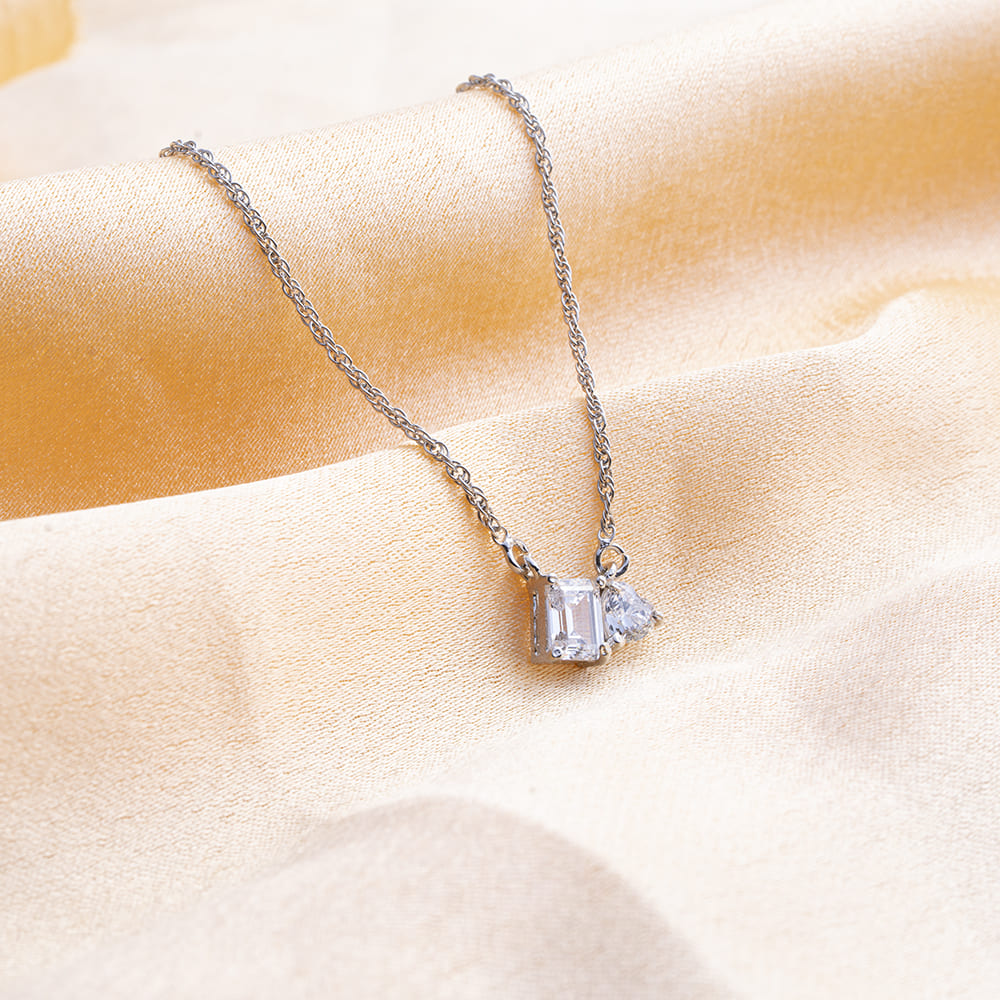 Chain Pendant