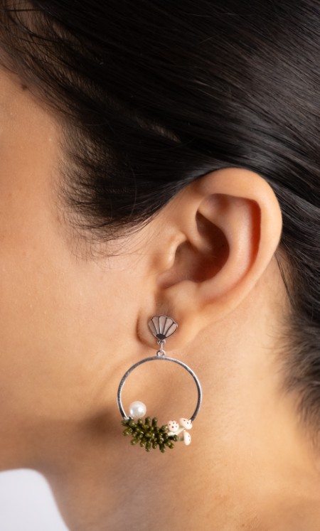 Elara Bloom Set – 925 Silver Necklace & Earrings