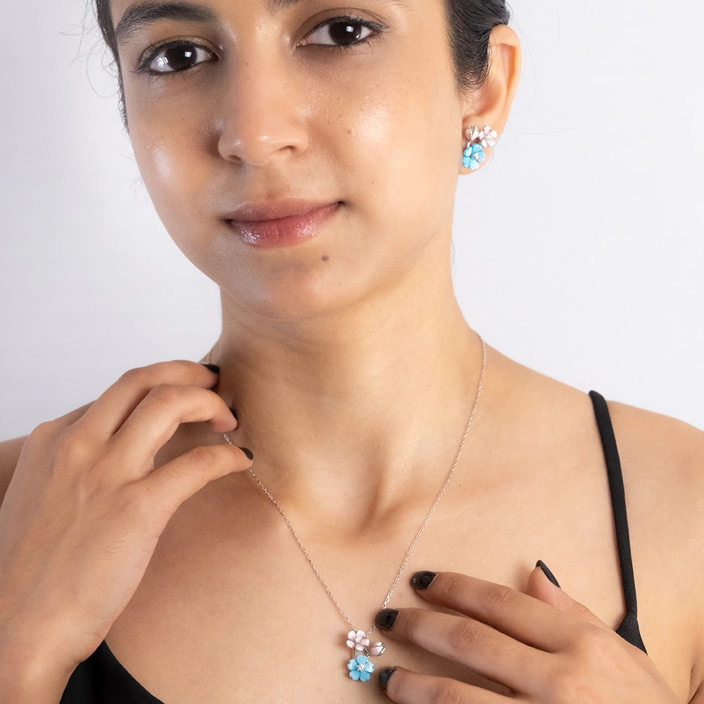 Ocean Bloom Set – 925 Silver Chain Pendent & Earrings