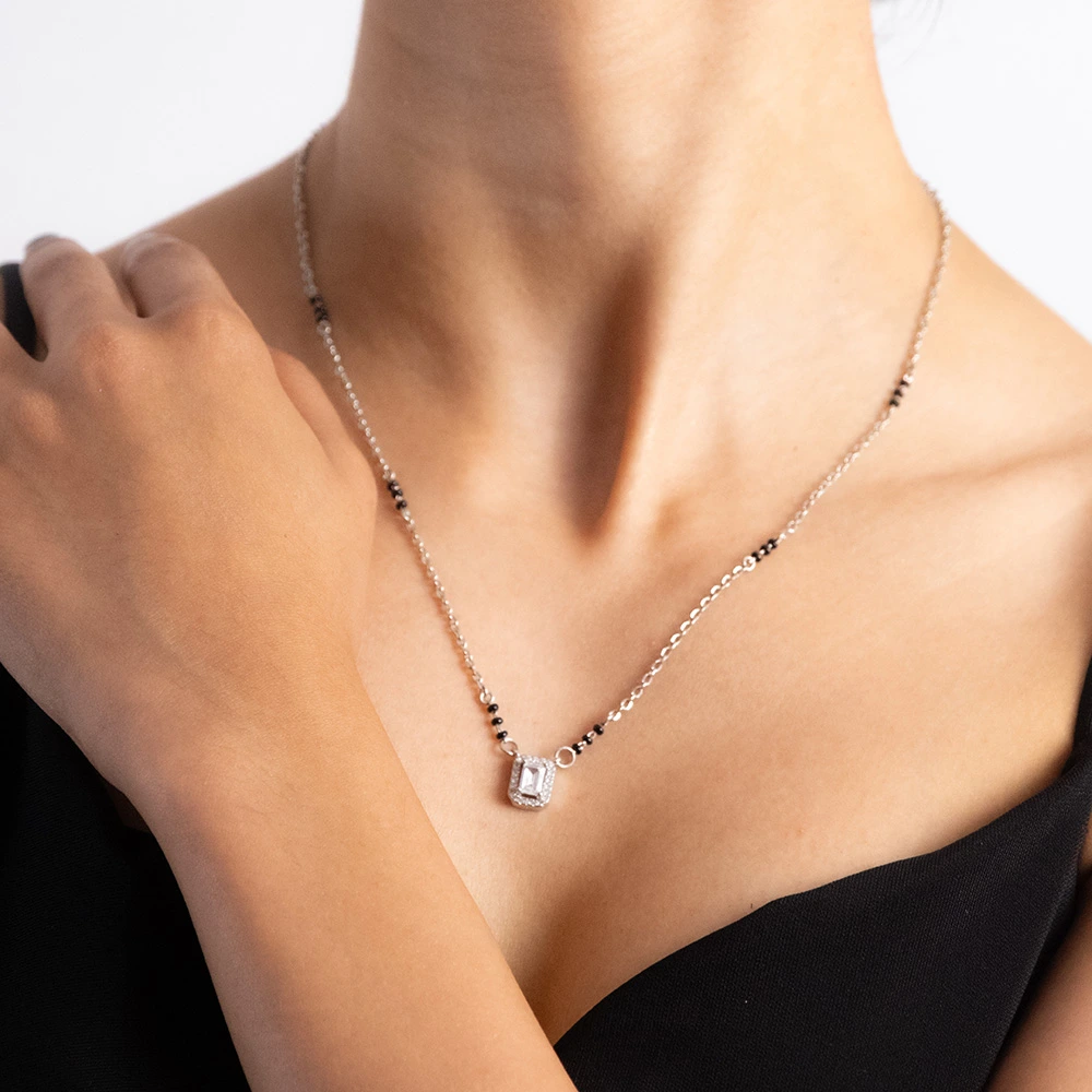 Teardrop Elegance Mangalsutra Set – 925 Silver Set