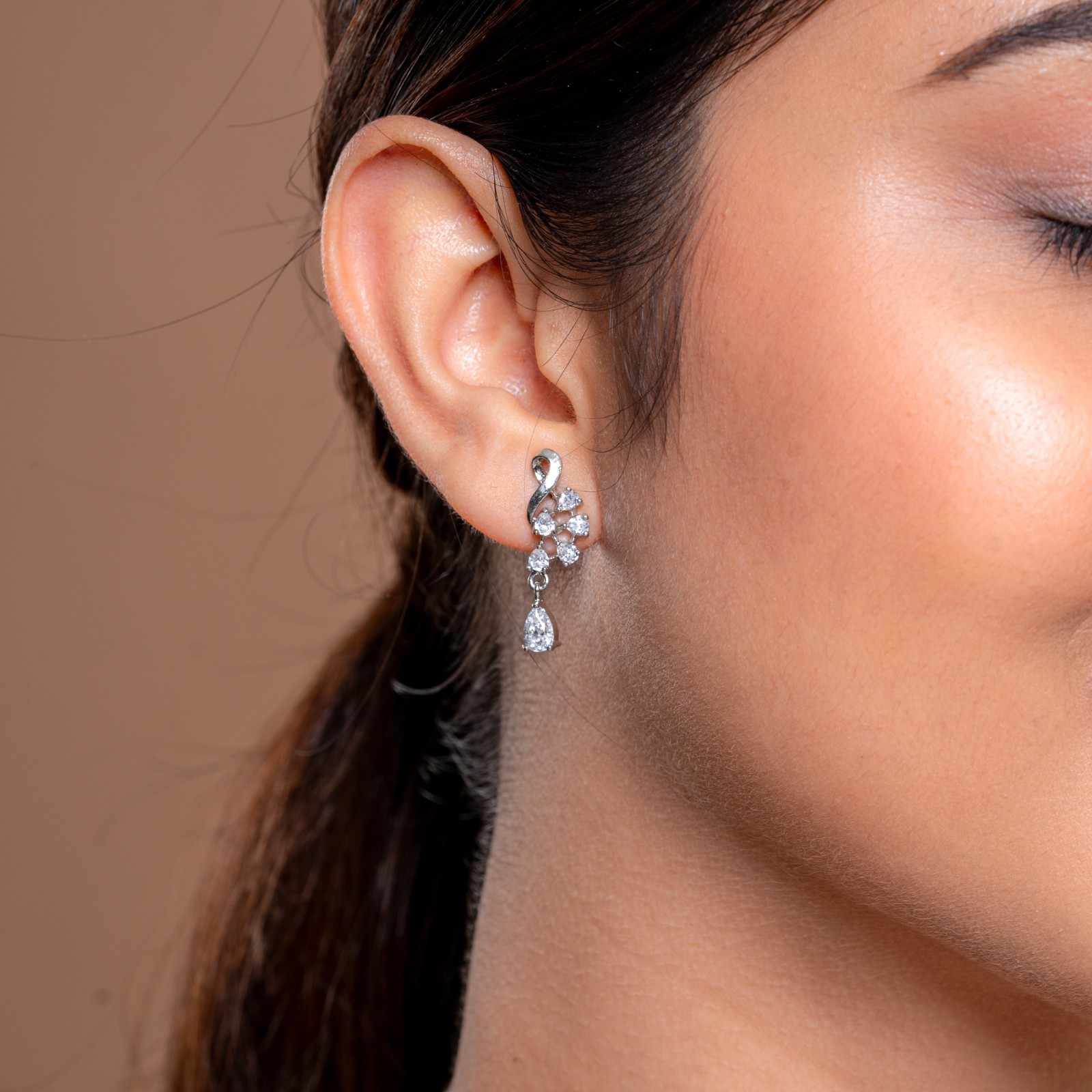 925 Sterling Silver Leaf Drop Pendant Set with Earrings