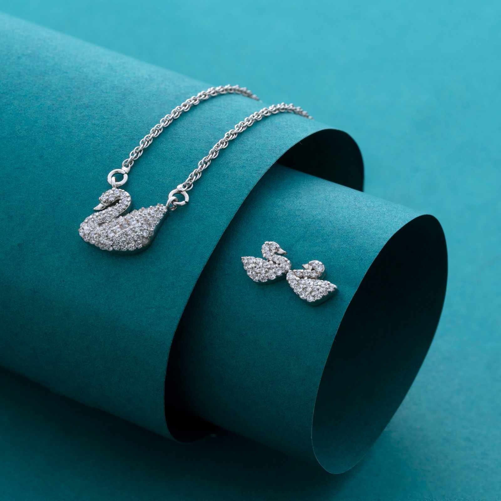 925 Sterling Silver Swan Pendant Set with Earrings