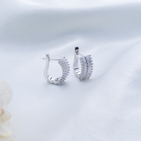 Reegalia Sterling Silver Baguette Sparkle Hoop Earrings.