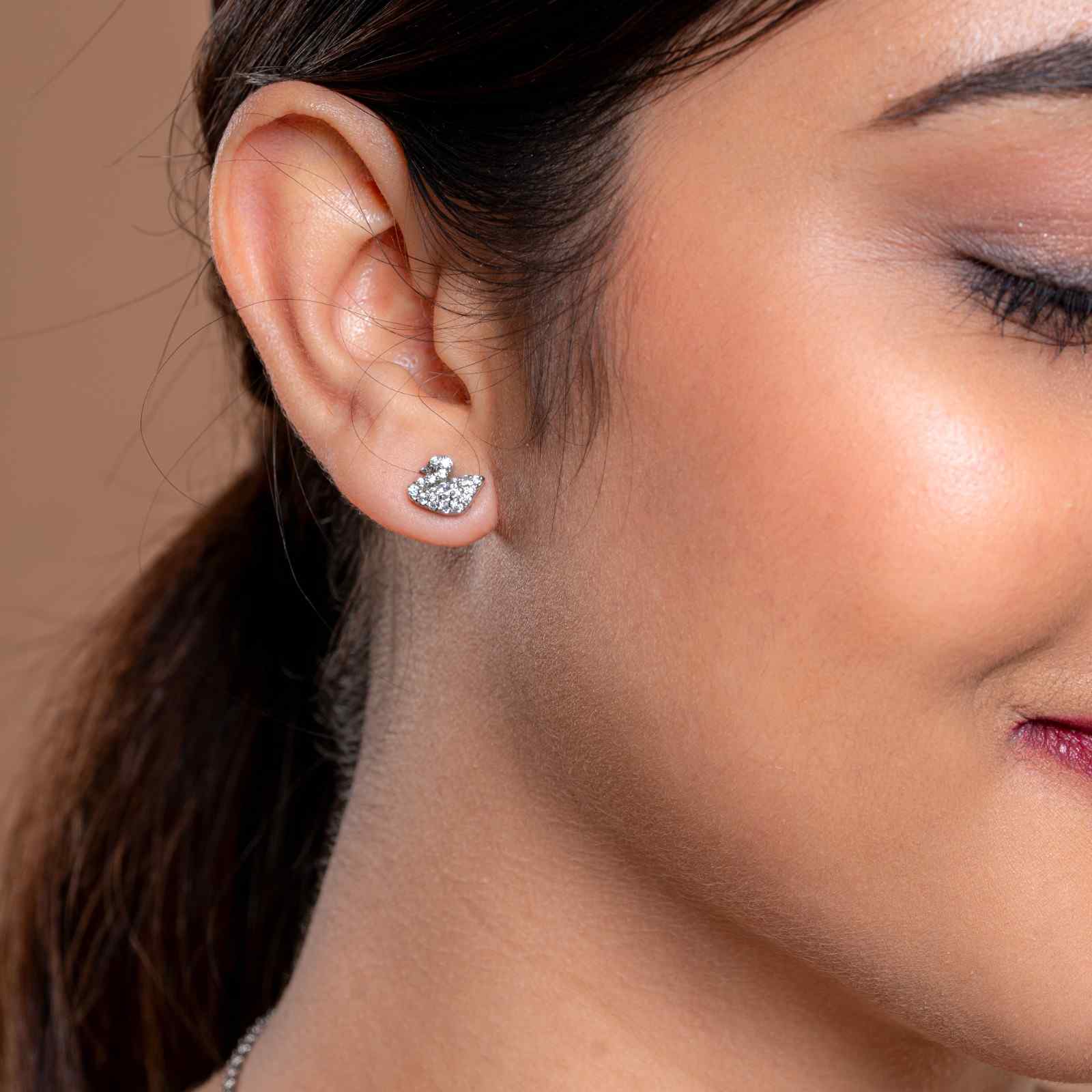 925 Sterling Silver Swan Pendant Set with Earrings