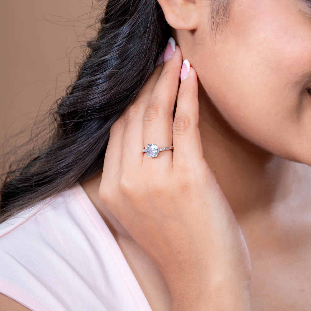 Reegalia Solitaire Spark  Adjustable Ring in 925 Silver