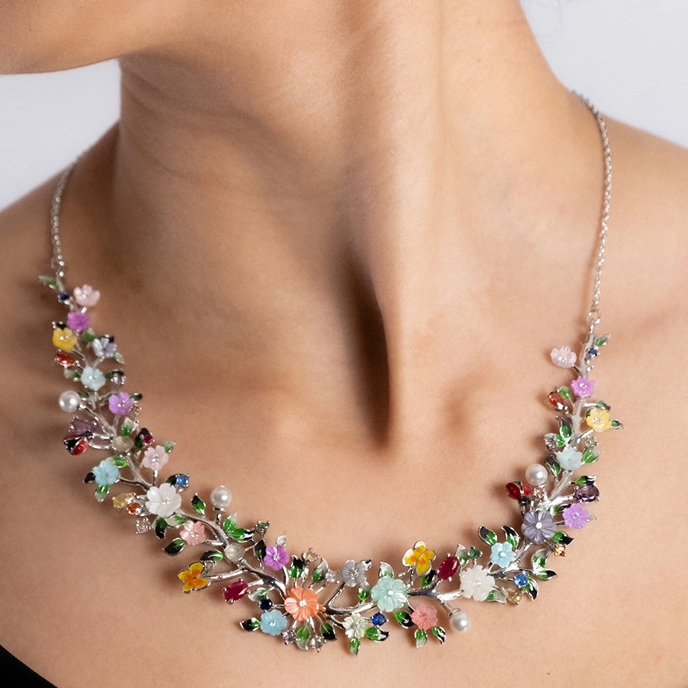Reegalia Blooming Garden Enamel Necklace Set