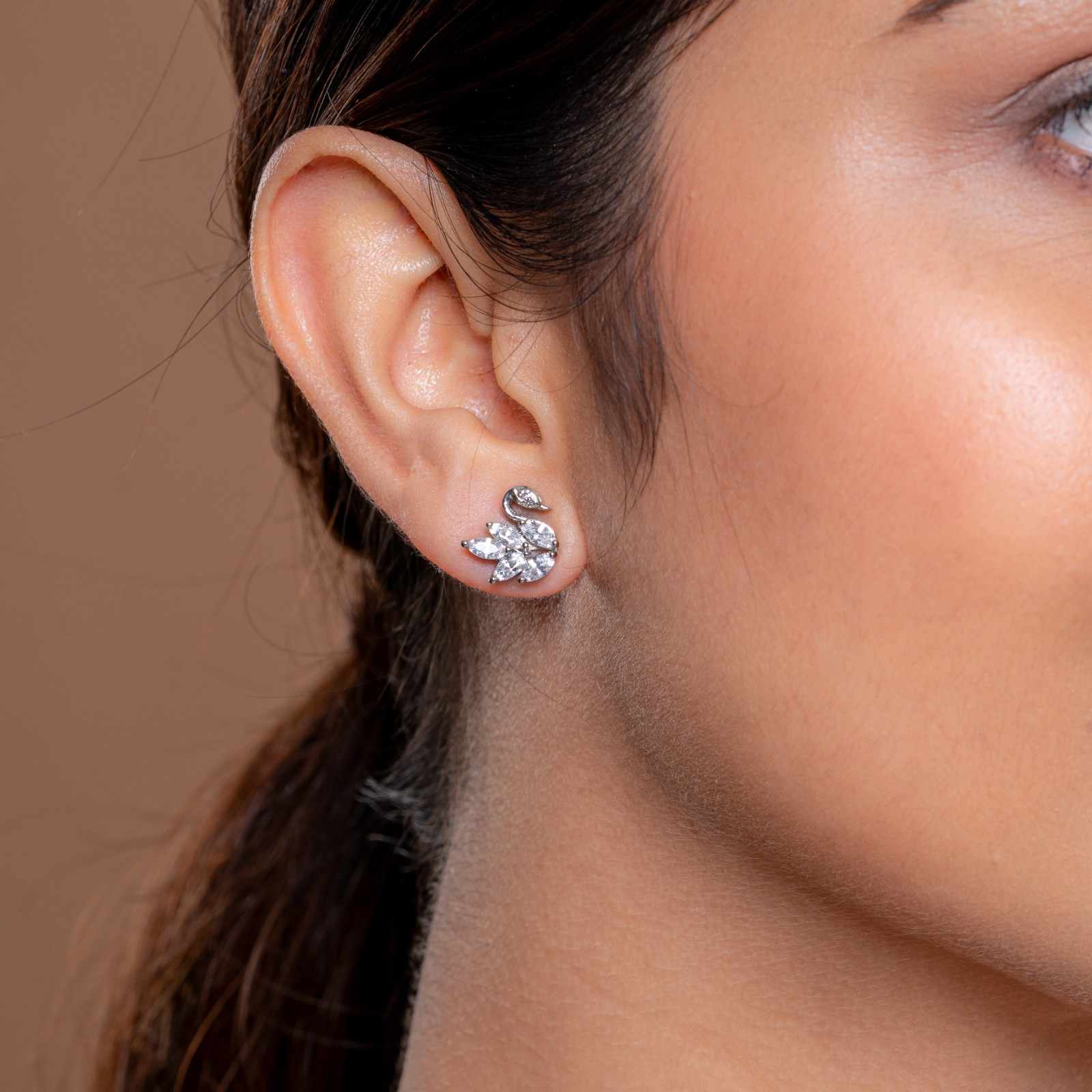 925 Sterling Silver Leaf Design Pendant Set with Earrings