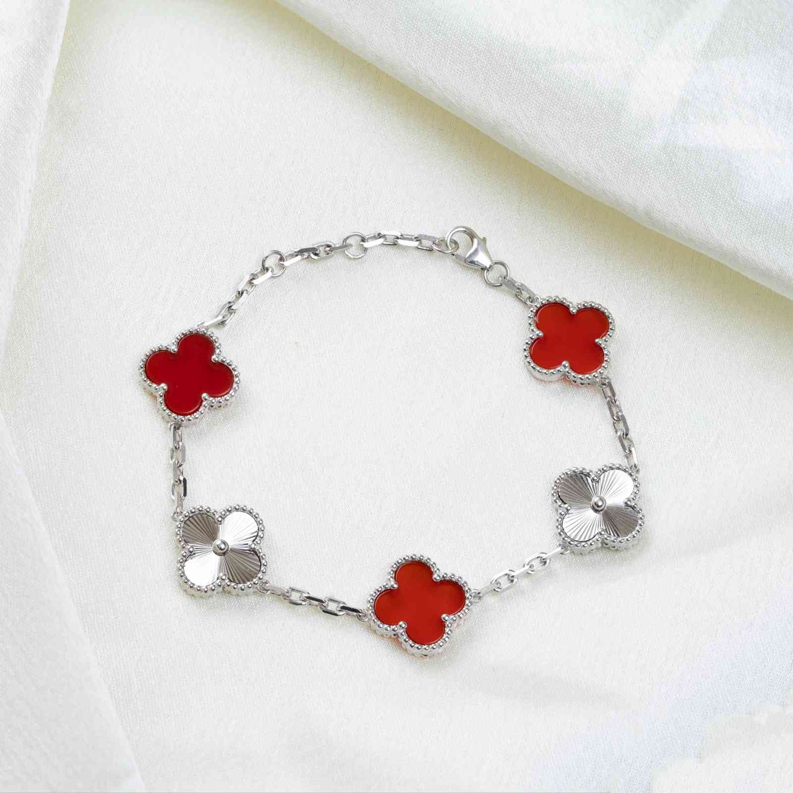 925 Sterling Silver Four-Leaf Clover Bracelet