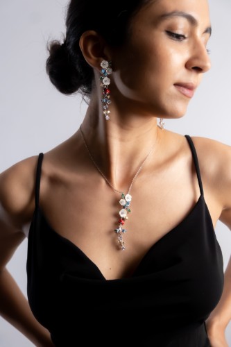 Blossom Symphony Set – 925 Silver Floral Pendant & Earrings